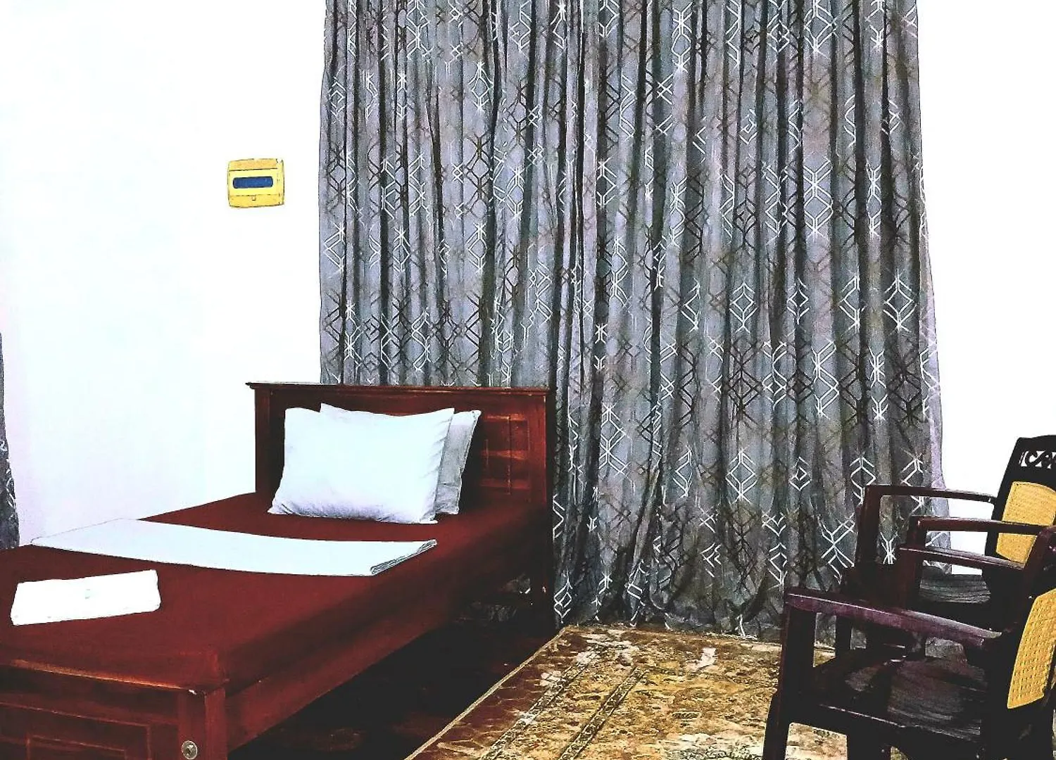 Osra Holiday In Katunayake 0*,